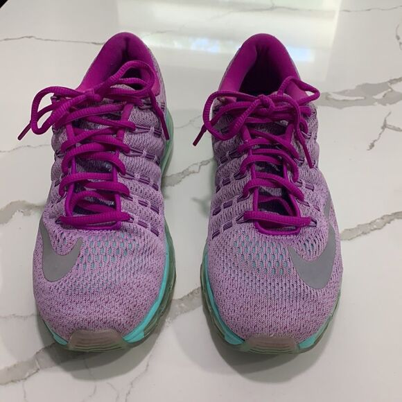 Nike AirMax | Girls Athletic Purple Pink Shoes Sneakers Air Max Size 5.5Y - Picture 2 of 8